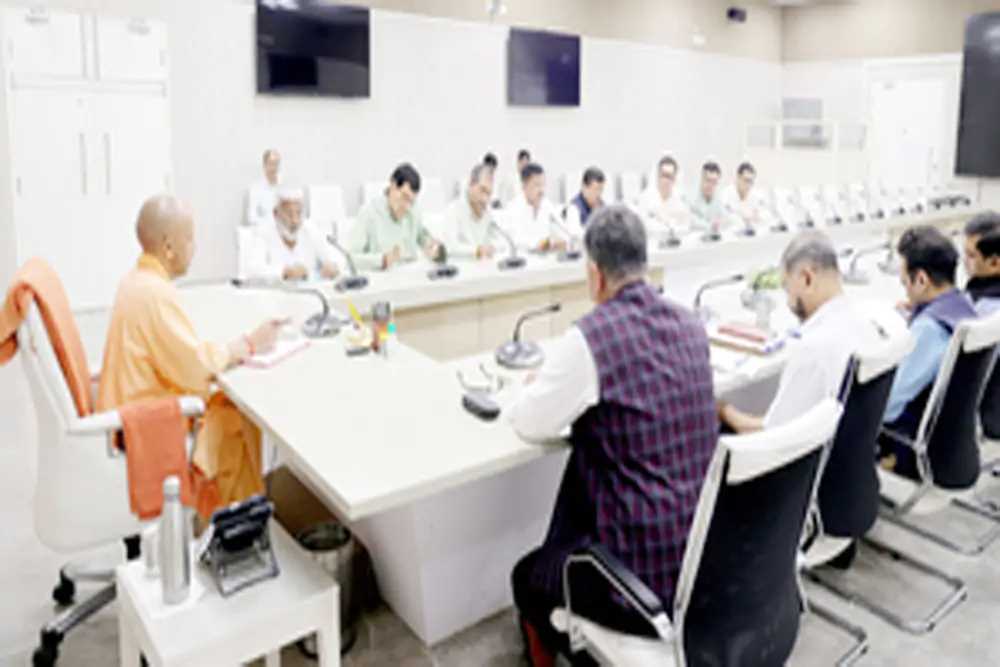 उत्तर प्रदेश में 20 जुलाई को वृक्षारोपण महाभियान : सीएम योगी उत्तर प्रदेश में 20 जुलाई को वृक्षारोपण महाभियान : सीएम योगी